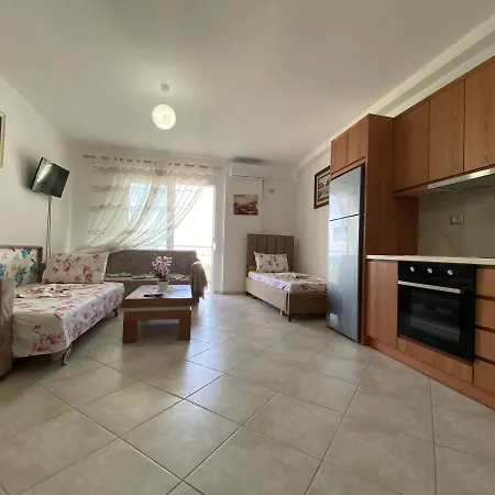 Alma Πανσιόν Σαράντα